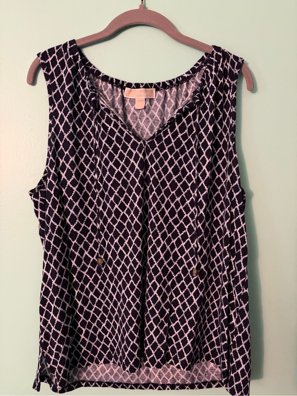 MICHAEL Michael Kors Navy and White Sleeveless Lattice V-Neck Tank